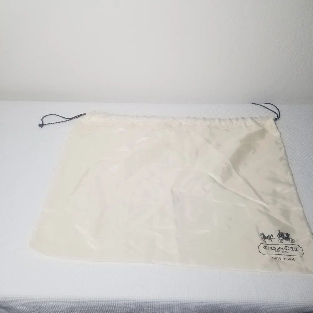 2 Coach Duster Bags - Picture 7 of 16